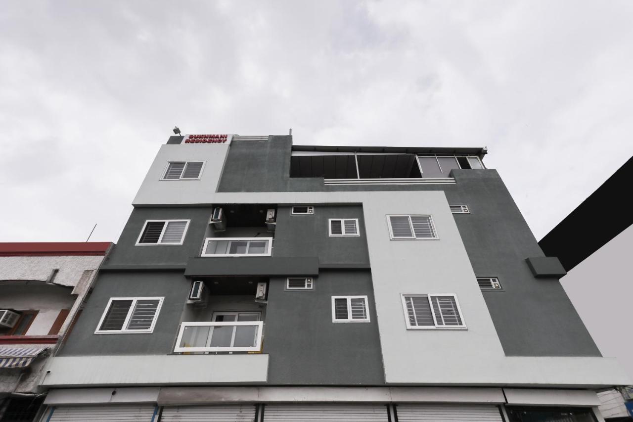 Отель Oyo 60577 Sukhmani Residency Индаур Экстерьер фото